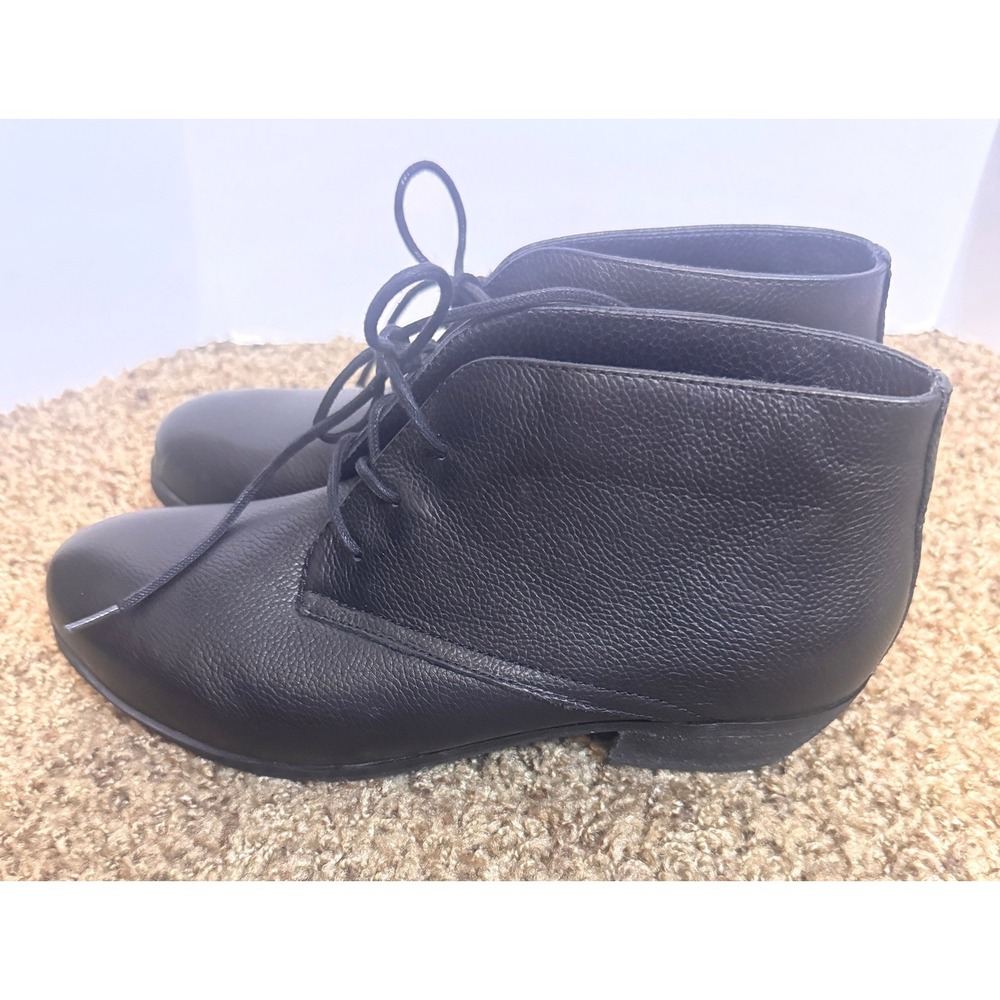 SoftWalk Womens Black Leather Lace Up Ankle Boots Low Block Heel 7M granny